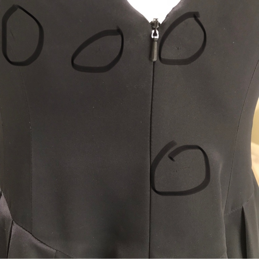 90s Carmen Marc Valvo Collection Black Satin V Back Cocktail Evening Dress 8 - Picture 8 of 16